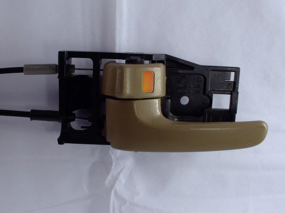 Actuador de bloqueo de pestillo de puerta izquierda conductor delantero Toyota Sequoia 2001-2007 OEM Foto 4 de 4