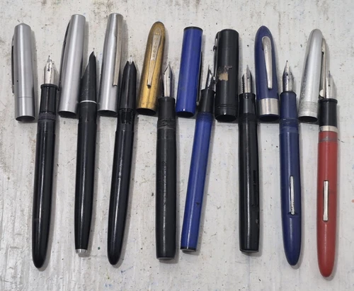 Lot of Vintage Fountain Pens w/Nibs Untested For Restoration Various Brands - product listing photo