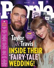 TAYLOR SWIFT TRAVIS KELCE THEIR FAIRY TALE WE...
