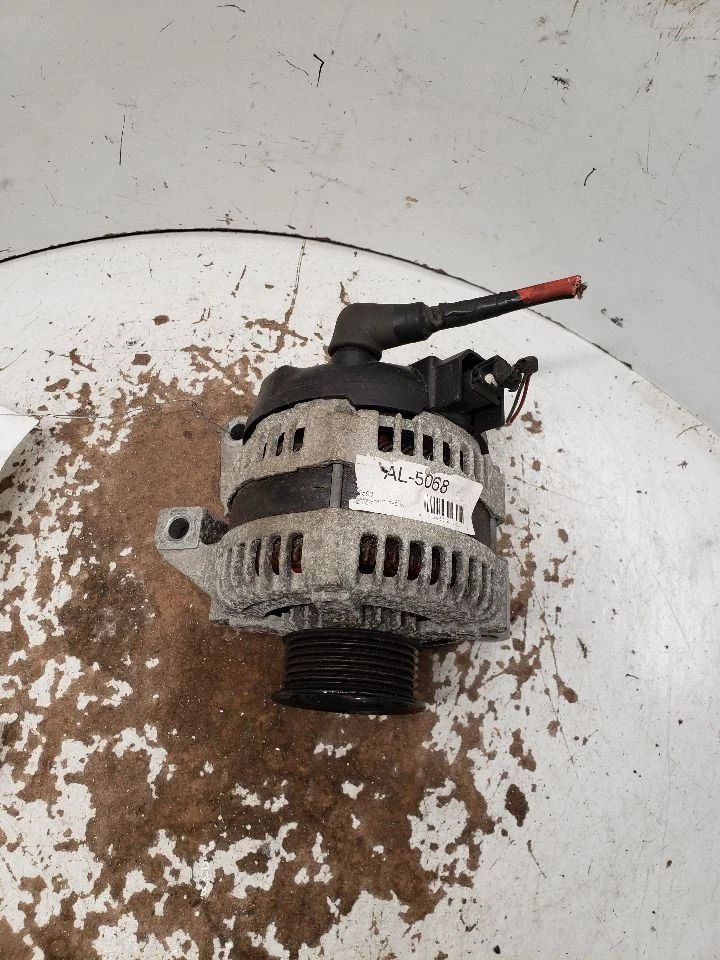 Alternator Fits 06-08 LUCERNE 1426672 - Image 2 of 4