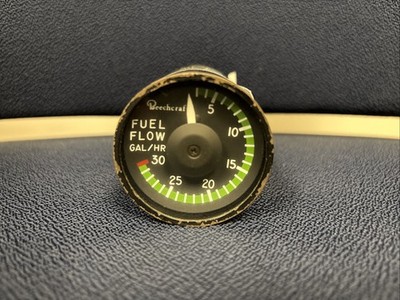 BEECHCRAFT  FUEL FLOW INDICATOR P/N: 6511 Good Shape