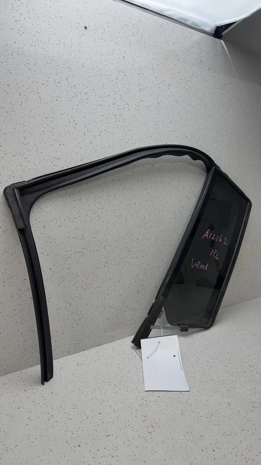 2009-2019 Ford FORD FLEX Left Rear Vent Glass/window Foto 3 de 4
