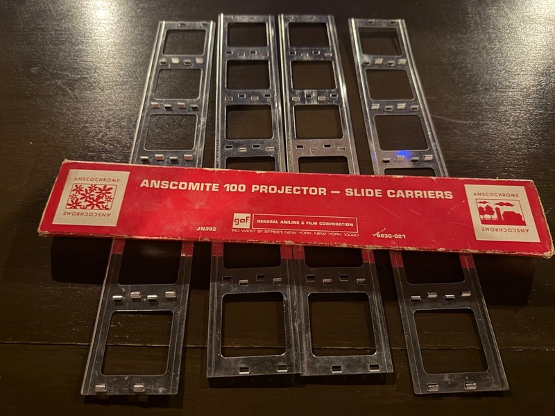 ANSCOMITE 100 PROJECTOR SLIDE CARRIERS NEW IN BOX 4 total