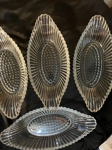 Jeanette National Glass 4 Clear Glass Banana Split Relish Butter Scalloped Edge