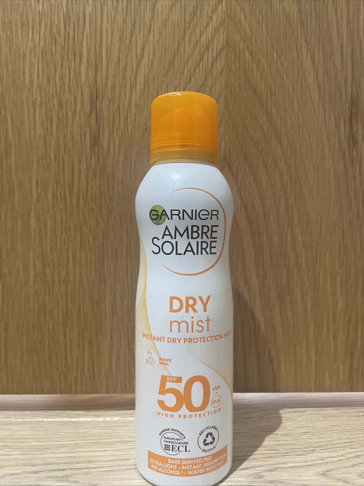 ambre solaire dry mist factor 50