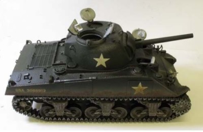 その他 FORCES OF VALOR U.S. M4A3 Sherman Tank M4A3 Sherman Tank U.S. WWII Military Vehicle, 1:16 Forces of
