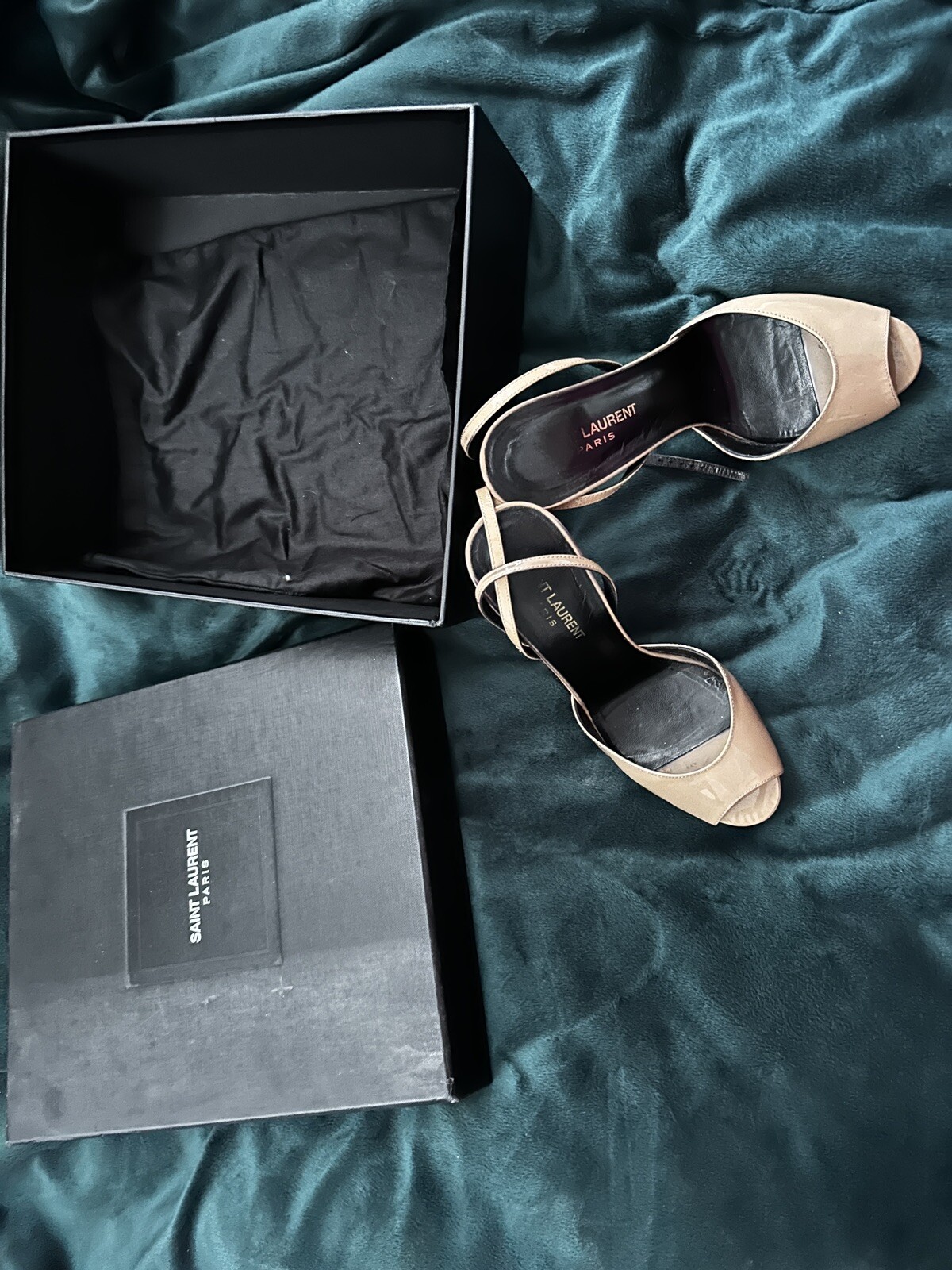 Saint Laurent Scarpa con cinturino brevettato plateau 38 5