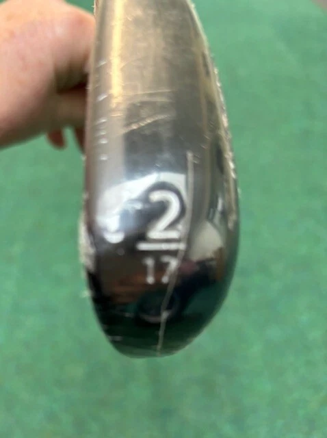 Tour Edge EXS Exotics 2 iron 17 degree - Image 2 of 4