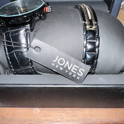 Jones New York Men's Analog Black PU Watch and Bracelet Set 42mm