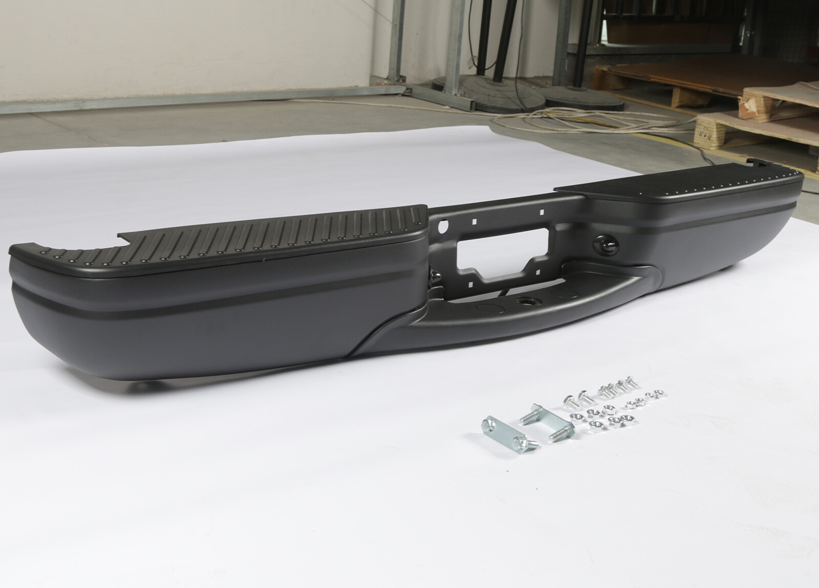 Rear Step Bumper Assembly Black Fit For 1997-2003 Ford F150 Truck 97-03