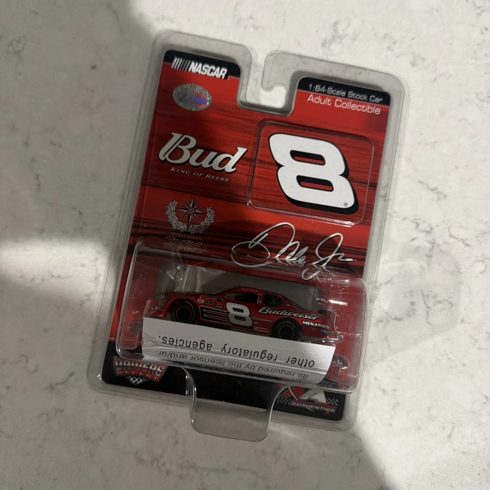 Dale Earnhardt Jr. 2007 #8 Menards Chevy Monte Carlo SS 1/64 Busch Series ¡RARO! Foto 2 de 4
