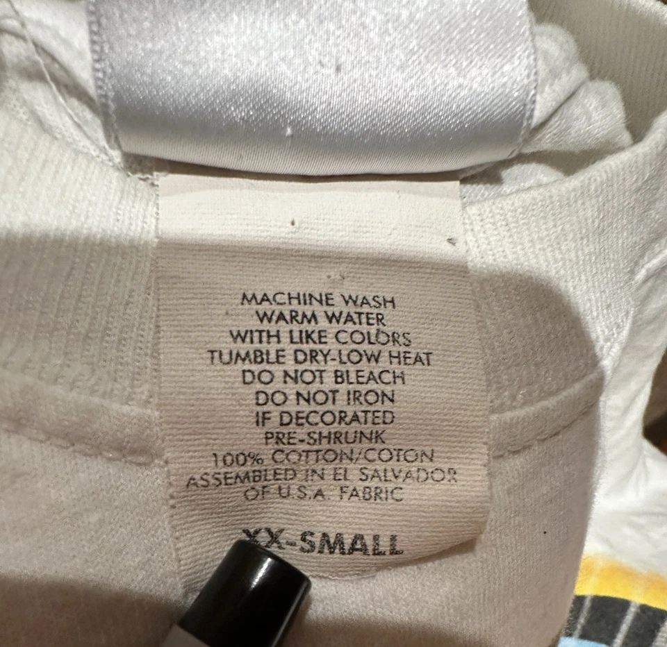 Camiseta De Colección Walt Disney World Niños Buscando a Nemo Deep Sea Dudes Talla M 10-12 RARA Foto 4 de 4