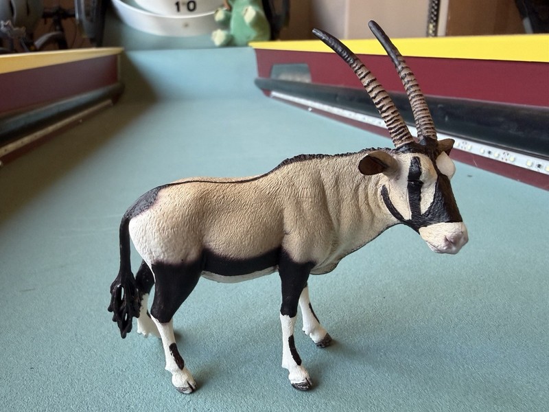 Schleich ARABIAN ORYX Antelope Figure 2015 Wildlife Safari Retired Toy 14659