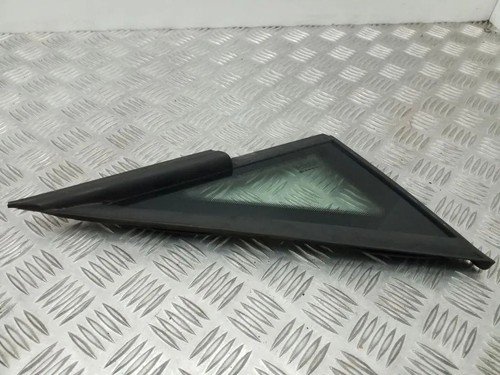 Front vent glass