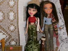 Original Bratz Dolls Huge Lot 2001 Jade 2002 2003 Wintertime Wonderland Yasmin +