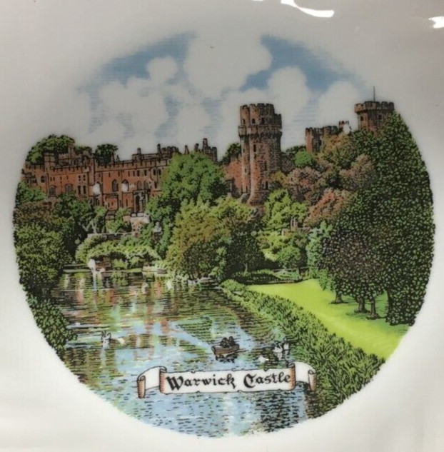 WARWICK CASTLE - Goodlife Neal, Alcester, England collector plate
