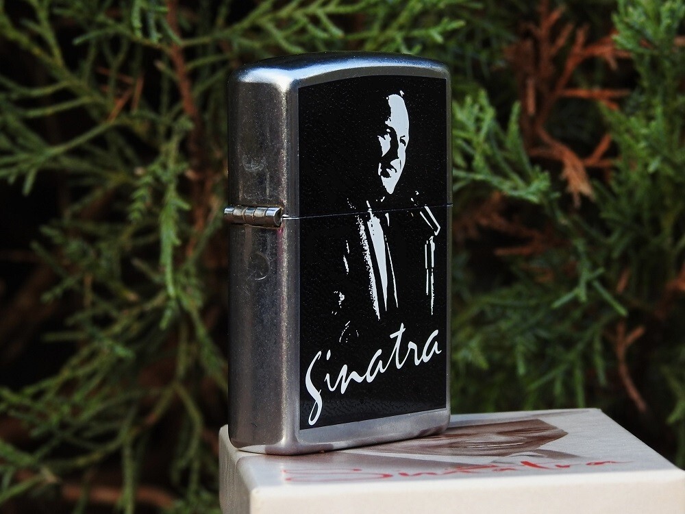 Zippo Lighter - Frank Sinatra - Singing - Ol' Blue Eyes Collection