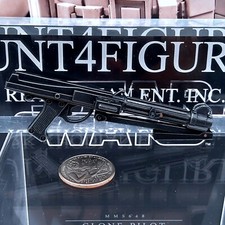 Hot Toys MMS648 Star Wars Attack Clone Pilot 1 6 Figure's E 11 Blaster Rifle