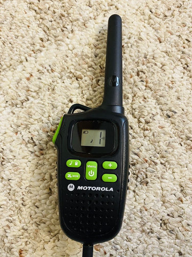 Motorola Talkabout MD200R FRS Radio With Charger Walkie Talkie - Picture 5 of 7