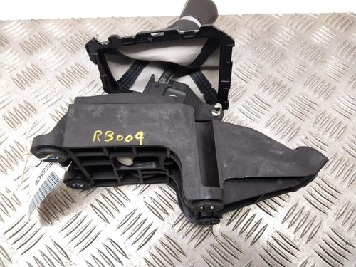 Ford Focus Mk3 Schaltung Schaltgetriebe 1.6 Benzin 2011 - Bild 2 von 8