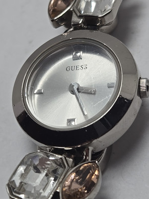 Womens Guess Pink Marquise Crystal Pearls Bows Silver Bracelet Watch New Battery Womens Guess Pink Marquise Crystal Pearls Bows Silver  main image 2