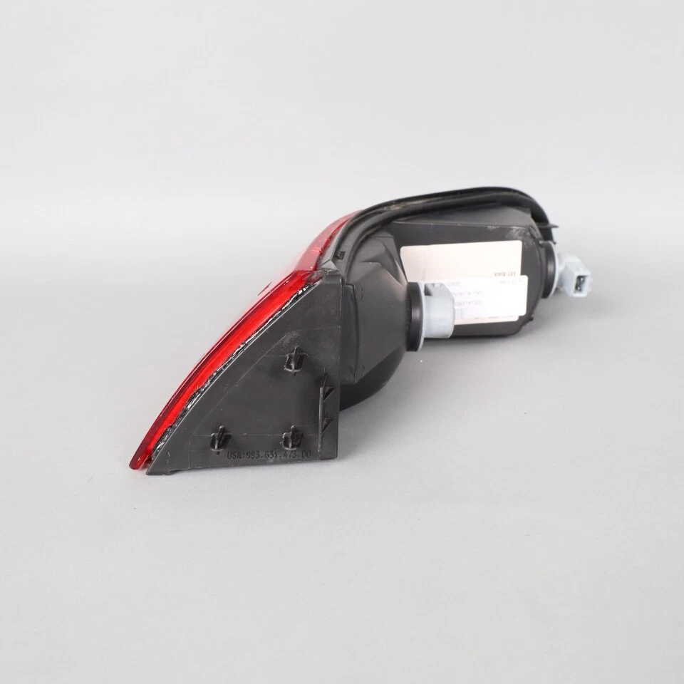Luz trasera izquierda Porsche 911 993 1995-1998 99363141300 OEM usada Foto 2 de 4