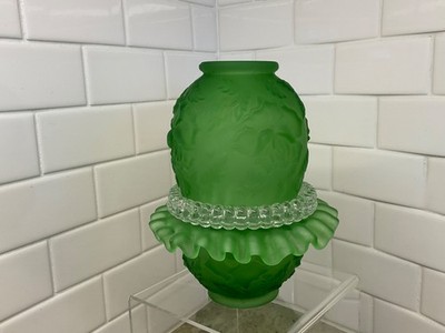 L.G. WRIGHT 4 Piece Embossed Roses Fairy Lamp Green Satin Made By Fenton