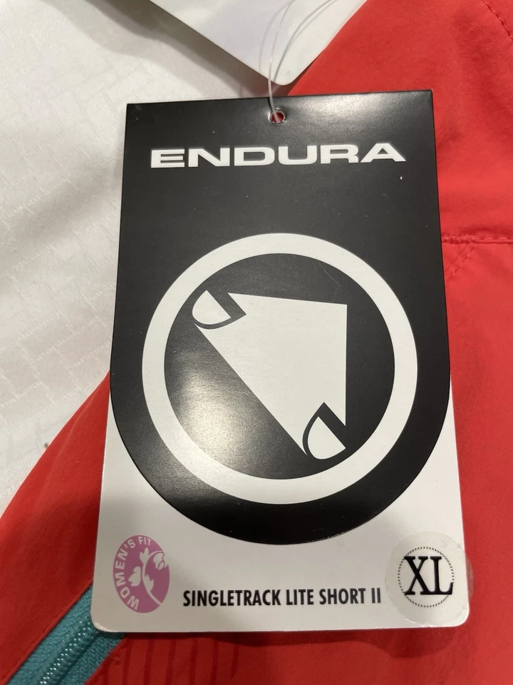 Endura Women’s XL Singletrack Lite Cycling Shorts - Image 3 of 4