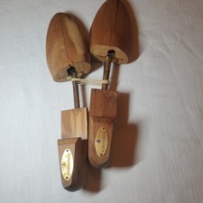 Nordstrom Shoe Tree L