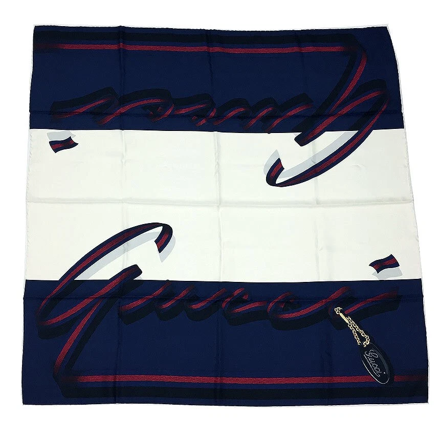 Soldes écharpe GUCCI logo Carr soie neuve d'occasion beauté aq6368