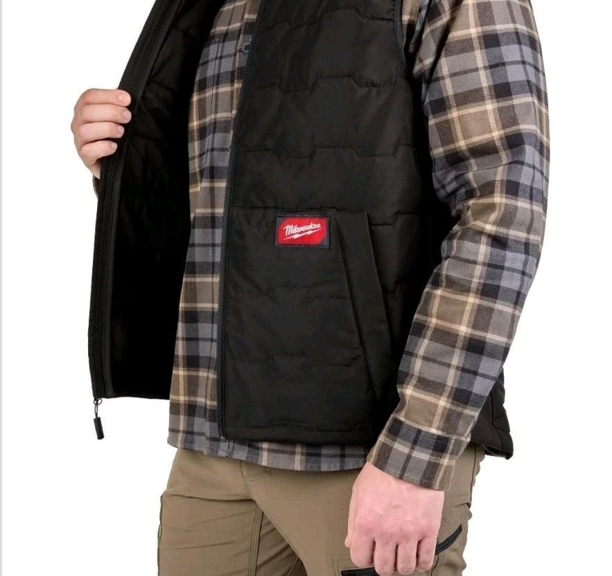 Milwaukee Men's X-Large Black FREEFLEX Lightweight Insulated Vest (OPEN/NEW)