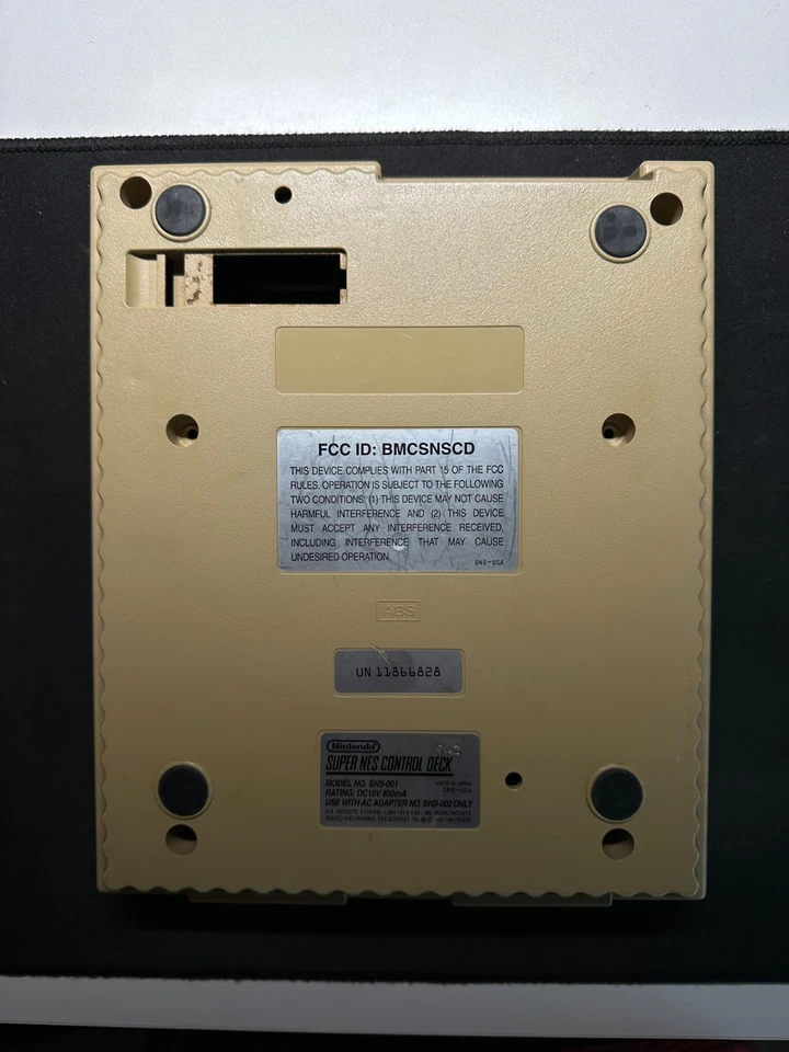 SNES Super Nintendo Replacement BOTTOM SHELL CASING ONLY - Image 2 of 3