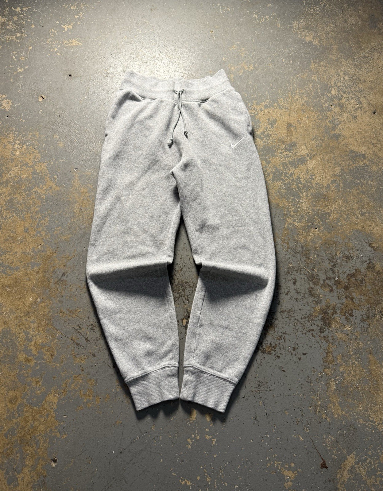 Vintage Nike Swoosh Y2K Grunge Gray Baggy Essential Jogger Sweatpants-Size S