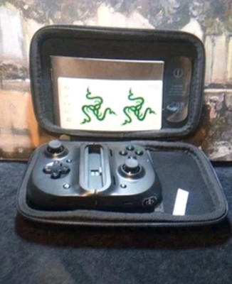 Razer Kishi for Android - Smartphone Gaming Controller (USB-C Connection, Black 
