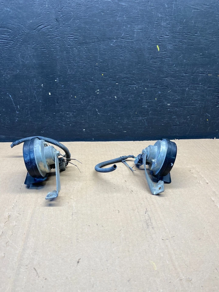 Fiamm E30055306 Señal de bocina de nota de tono bajo y alto OEM para muchos modelos M1458 Foto 2 de 4