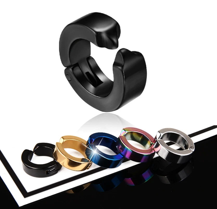 Pendientes de aro de acero inoxidable con clip falso para hombres y mujeres Foto 3 de 4