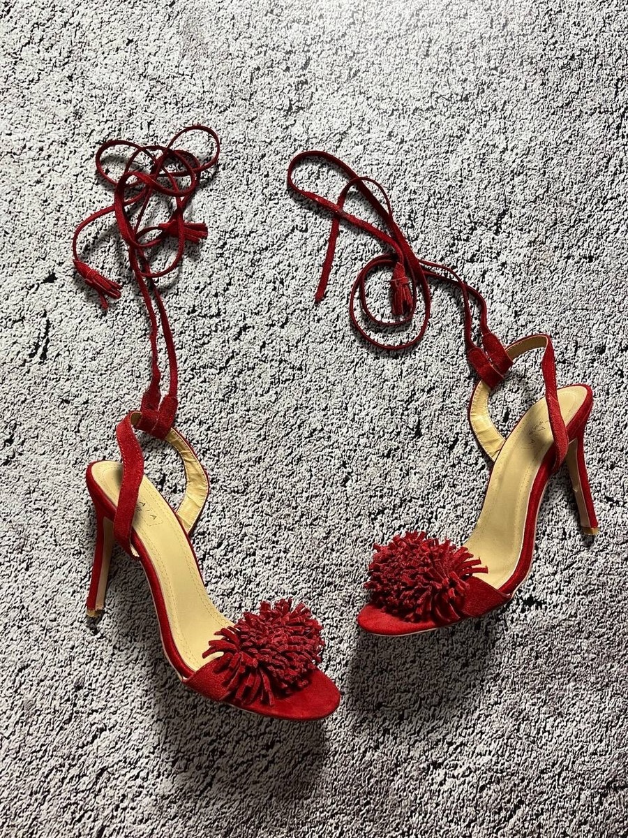 ALAIA Shoes Women's Red Suede Fringe Trim Accent Sandals Size 8 | eBay