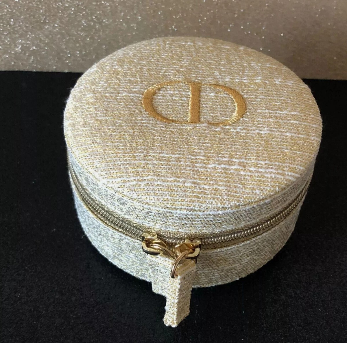 Parfums CHRISTIAN DIOR Gold Trousse Pouch Cosmetic Bag Jewelry