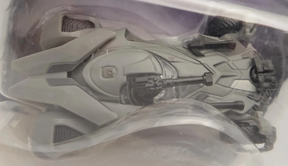 Hot Wheels 1:50 Batman Premium Batmobile Justice League 2018 FHF41-0910 - Imagen 2 de 4