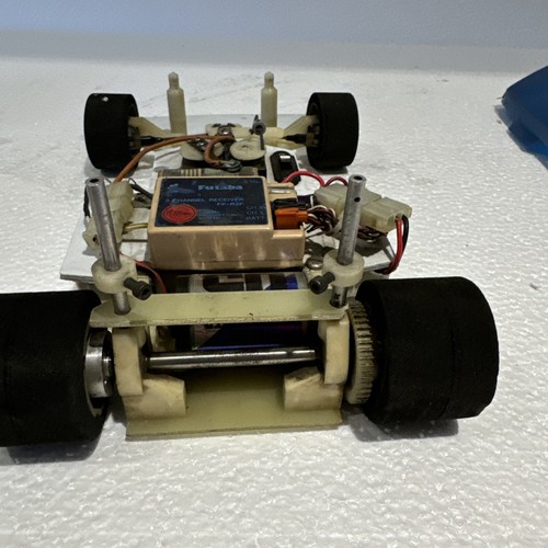 ORIGINAL VINTAGE ASSOCIATED RC12E ONROAD PAN CAR 1/12 SCALE - Picture 14 of 24