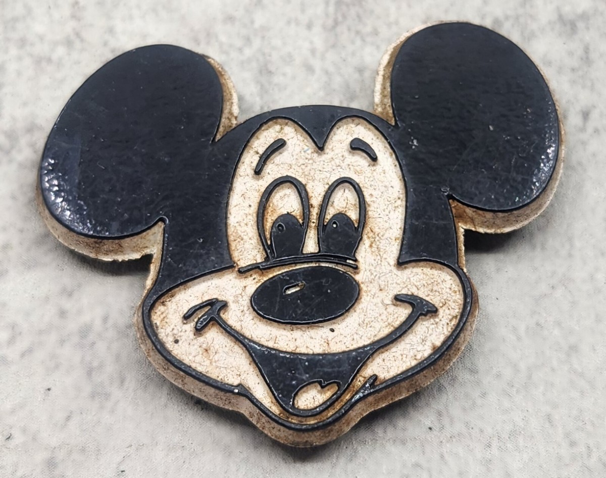 Vintage Mickey Mouse Head Disney Magnetic Refrigerator 1970s-80s