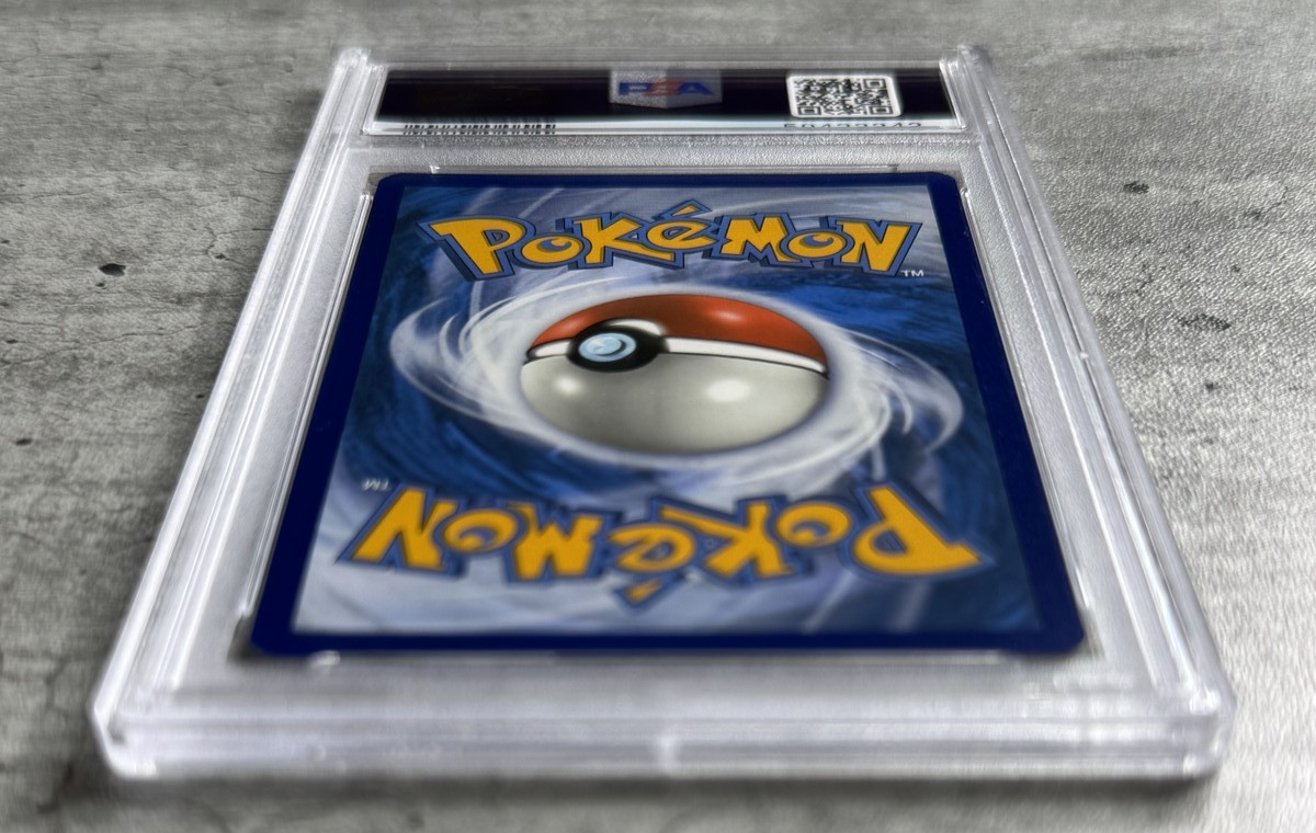 Pikachu - (Cracked Ice Holo) 028/073 Deck Exclusives Holo for sale
