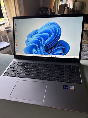 HP Laptop 15t-fd000 