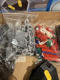 LEGO CITY: Passenger Train (7897) - Not working, incomplete w/ Box and Manuals