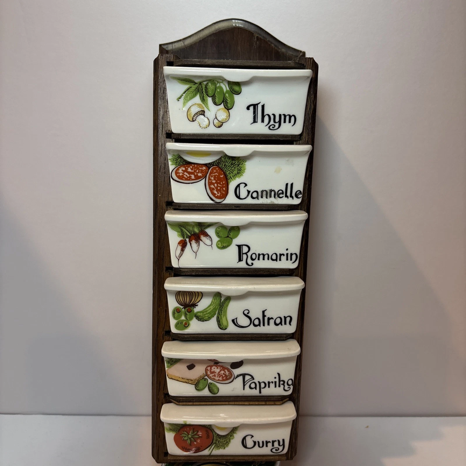 Berry Haute French Porcelaine 6 Spice Rack Set 1950’s-1970’s Rare Find
Opens in a new window or tab