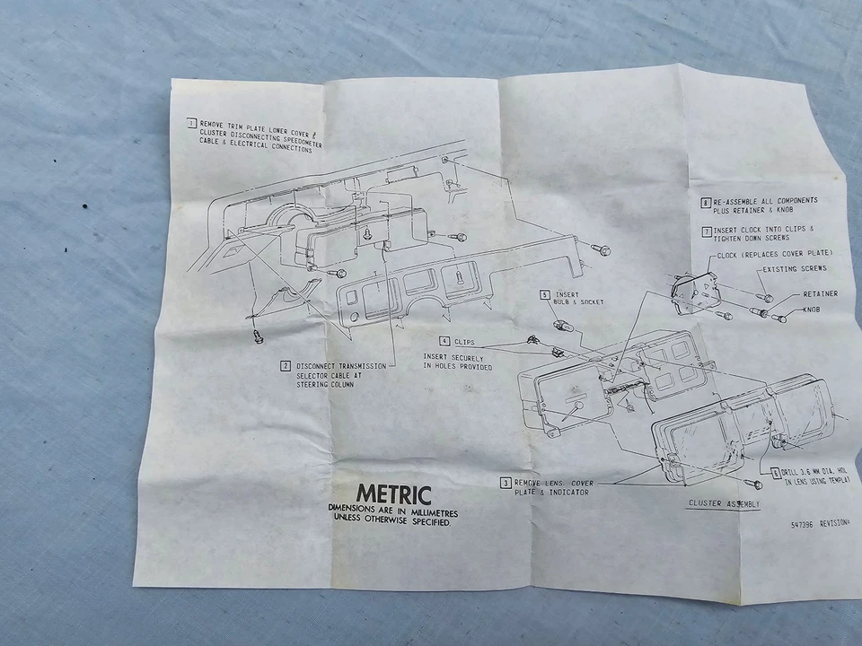 NOS 1977-1979 PONTIAC BONNEVILLE DASH CLOCK 995273 READ AUCTION WRITE UP - Image 4 of 4