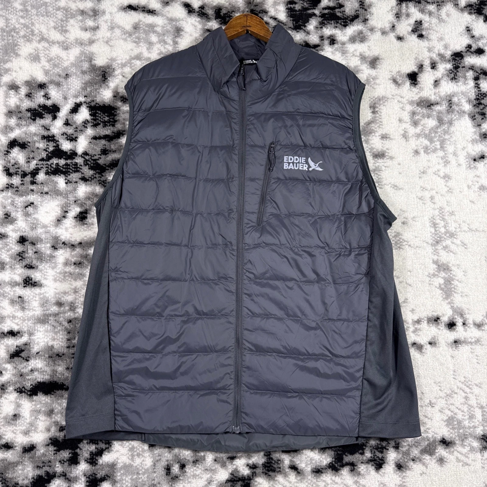 Eddie Bauer Puffer Vest Mens Size Extra Large Gray Full Zip 550 Down Outdoors