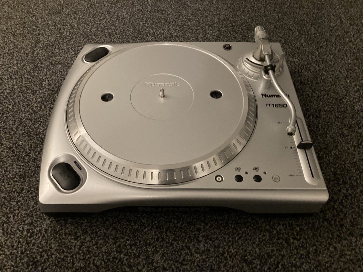 Numark TT1650 DJ Professional Turntable TT- 1650 Plug & Play