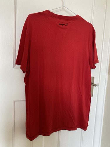 Desigual Men’s Red Graphic T-Shirt M | Arty Graphic Embroidered Short Sleeve Top - Picture 12 of 15