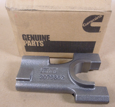 NEW OEM Cummins 3079662 Rocker Lever Support For M11 ISM11 QSM11 Engine Genuine
